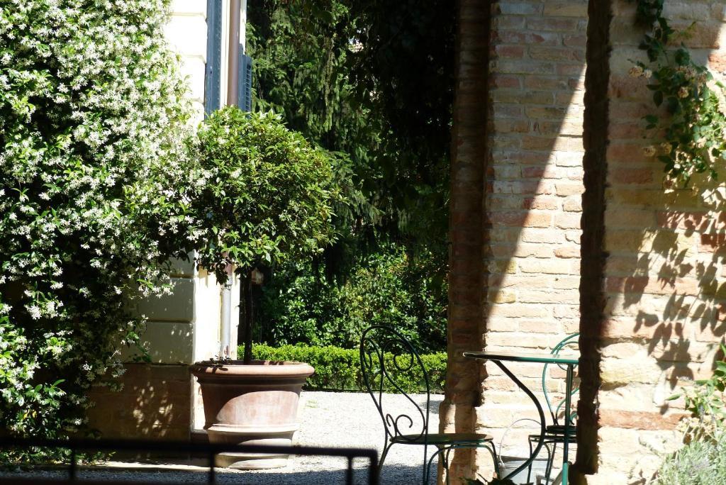 Villino Di Porporano Bed & Breakfast Parma Luaran gambar